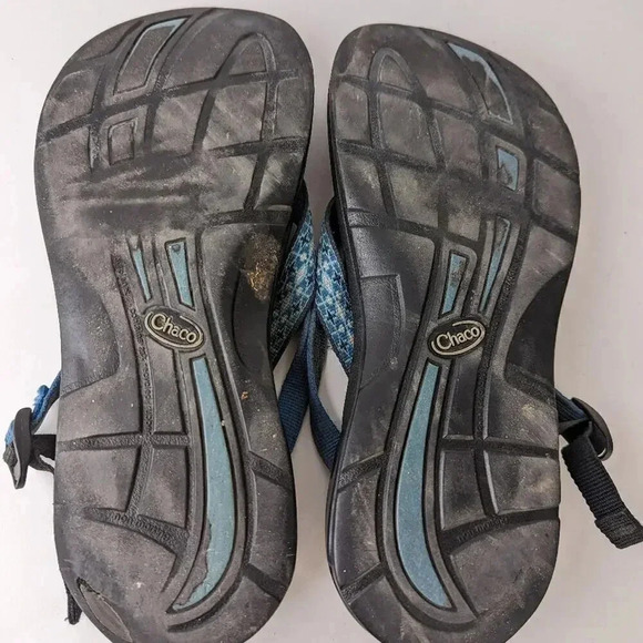 Chaco Strappy Sandals - 7 - Picture 8 of 10